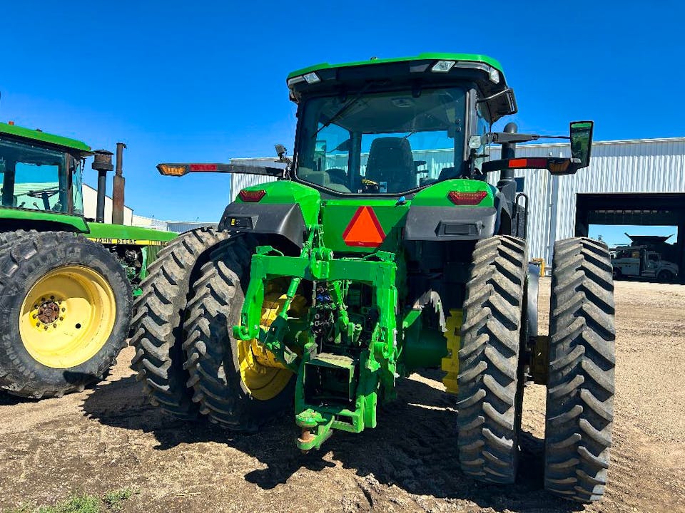 John Deere 8R 250