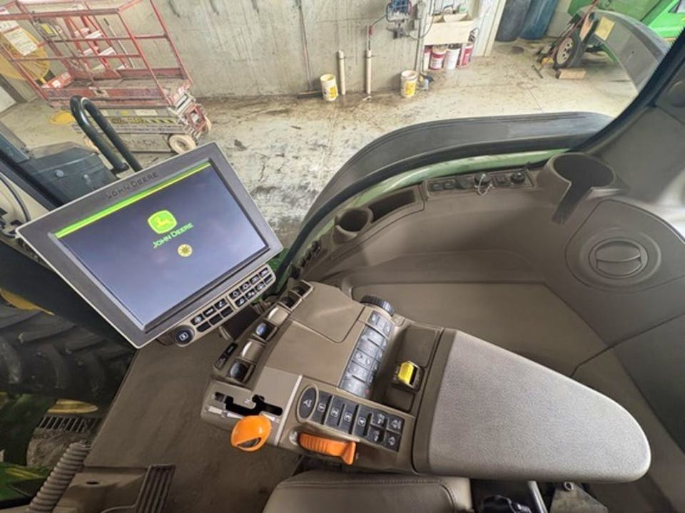 John Deere 8R 310