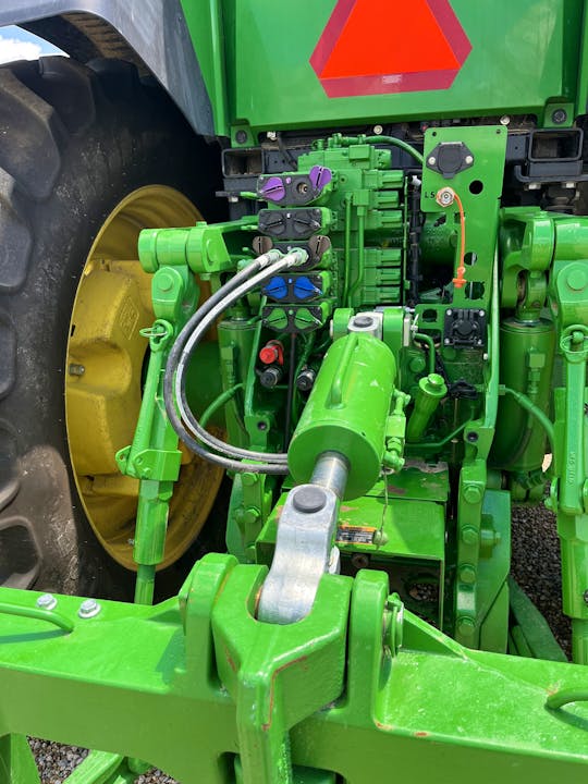 John Deere 8R 310
