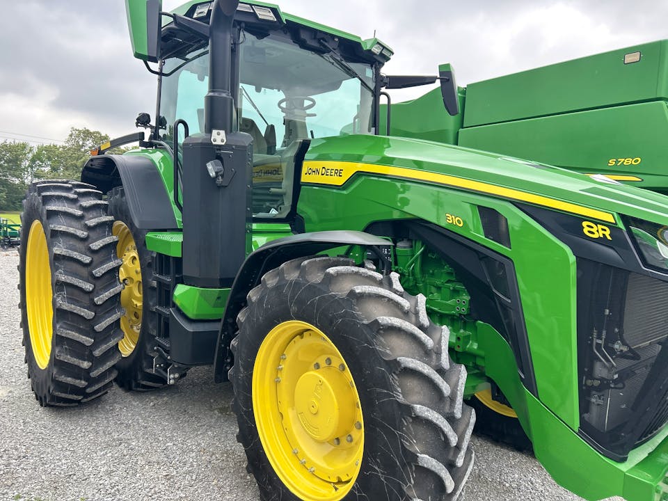 John Deere 8R 310