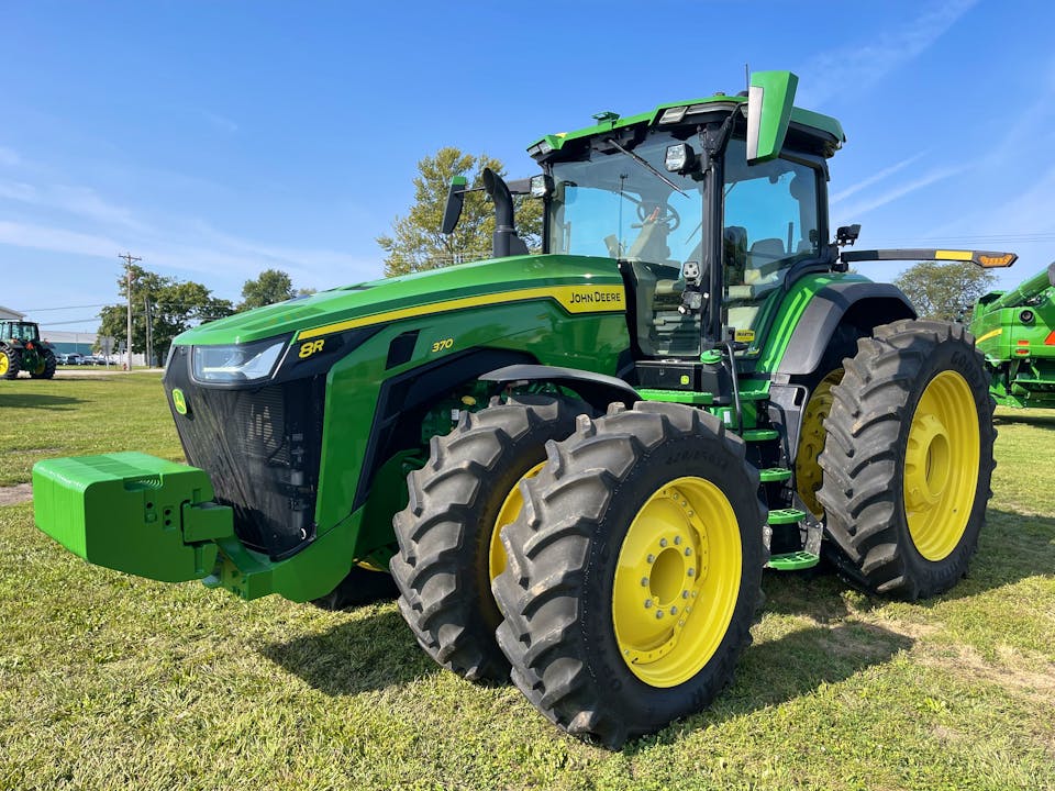 John Deere 8R 370
