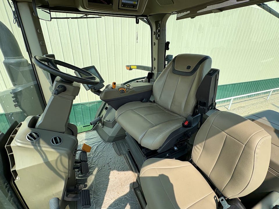 John Deere 8R 370