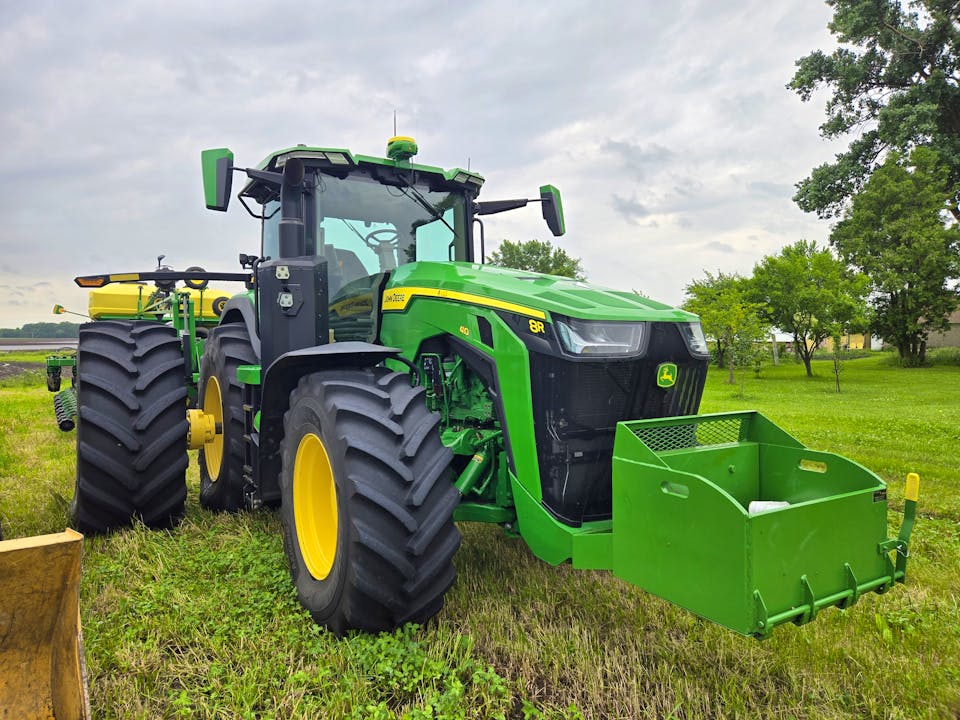 John Deere 8R 410