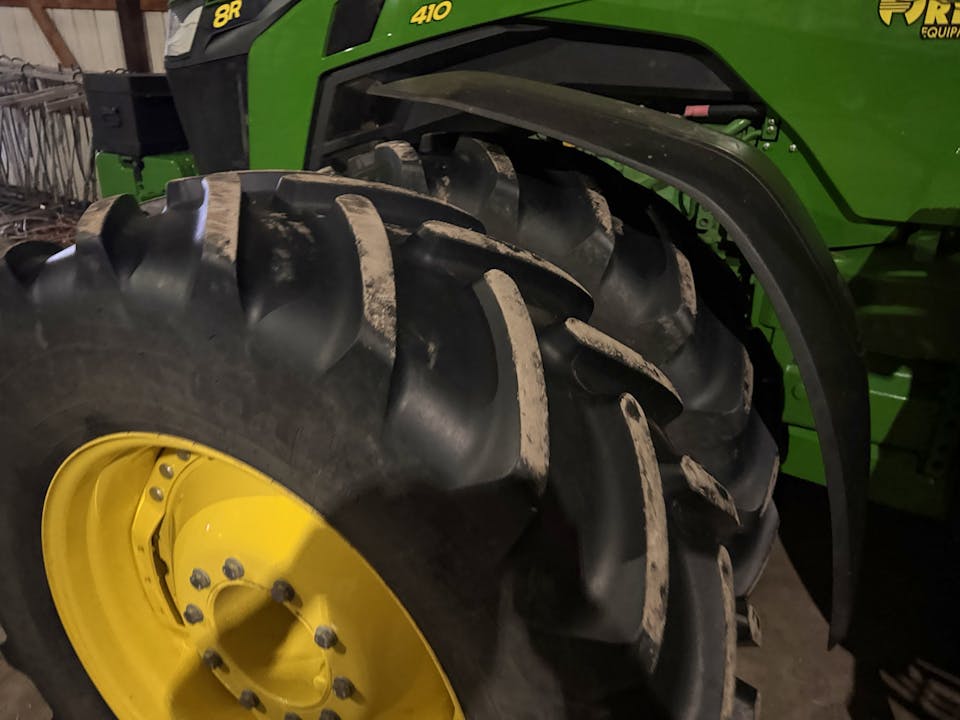 John Deere 8R 410