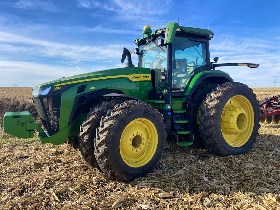 2023-john-deere-8r-410-074708