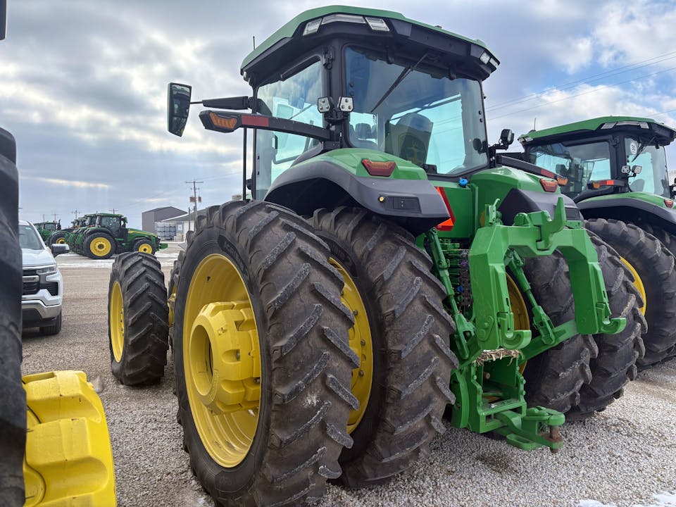 John Deere 8R 410