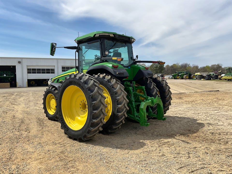 John Deere 8R 410