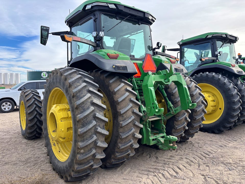 John Deere 8R 410