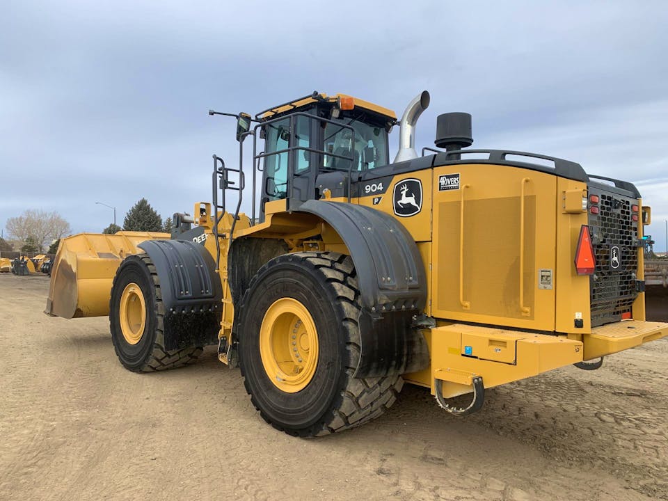 John Deere 904 P