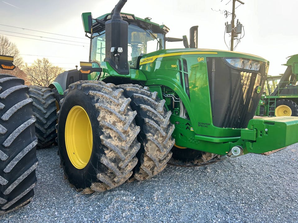 John Deere 9R 590
