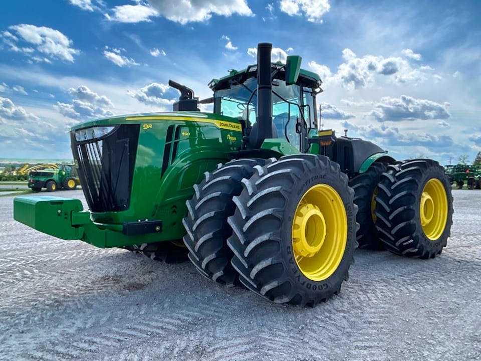 John Deere 9R 590
