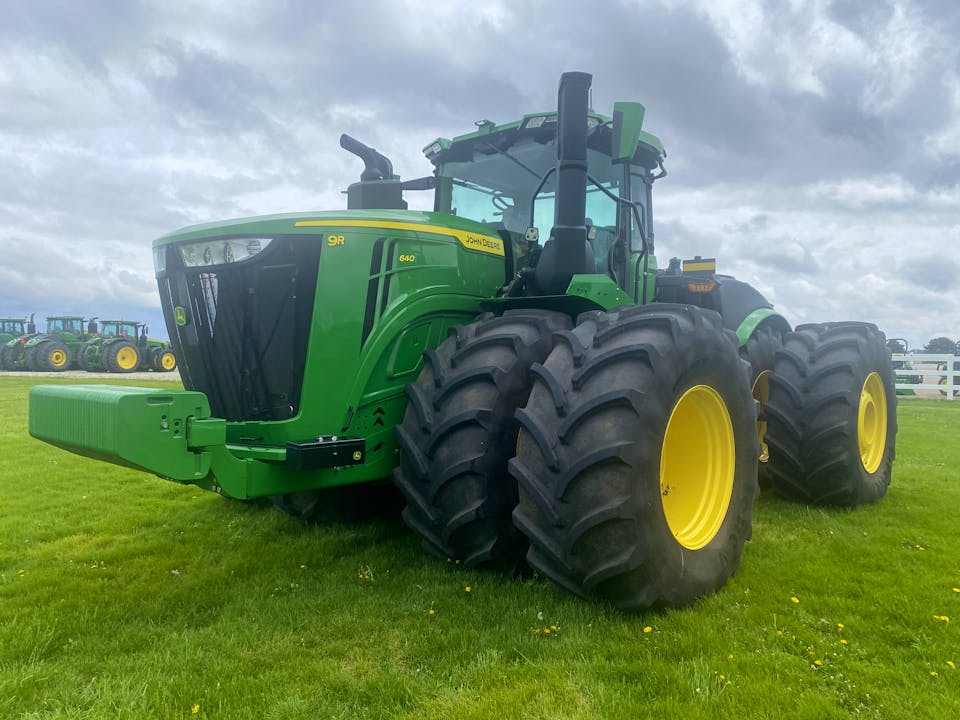 John Deere 9R 640