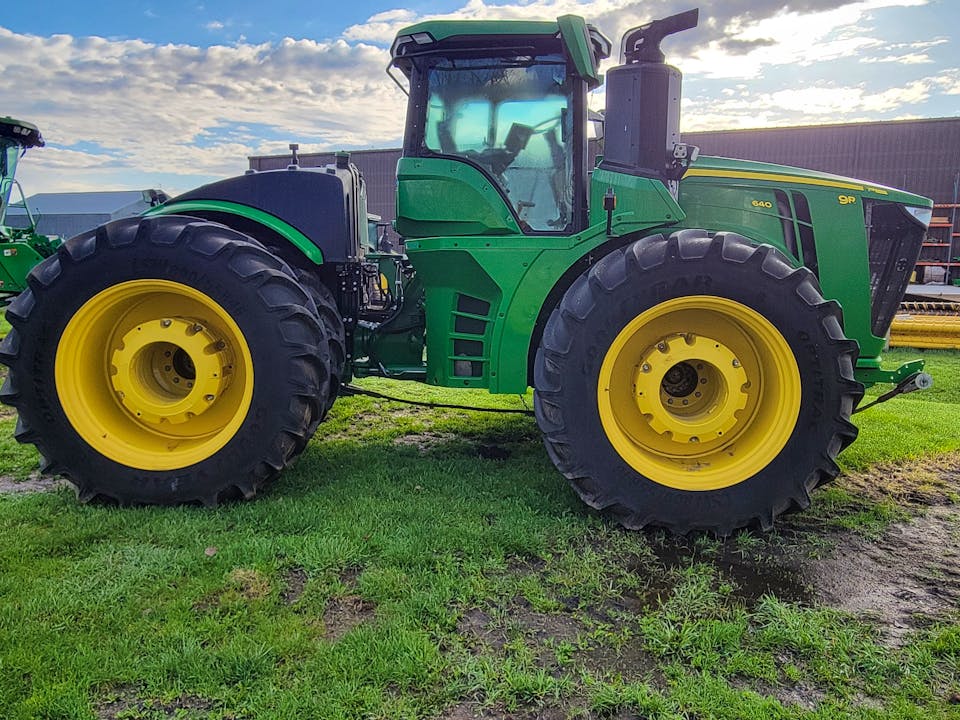 John Deere 9R 640