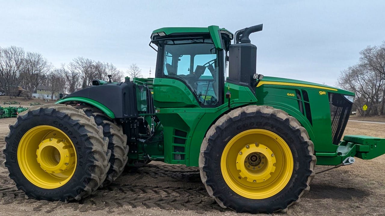 John Deere 9R 640