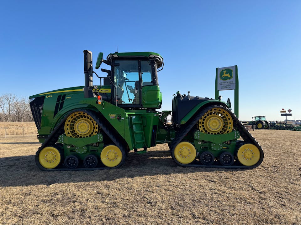 2023-john-deere-9rx-640-383198