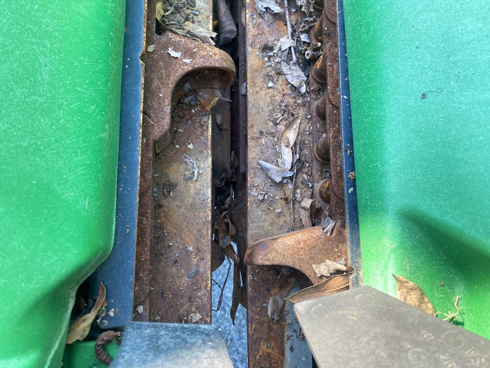 John Deere C12R