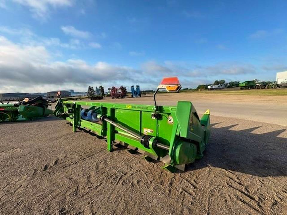 John Deere C12R