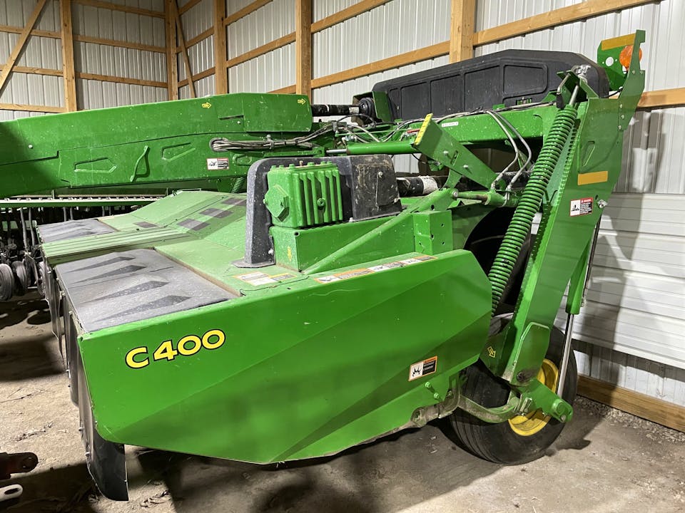 John Deere C400