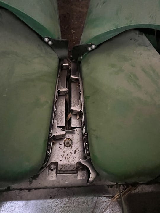 John Deere C6R