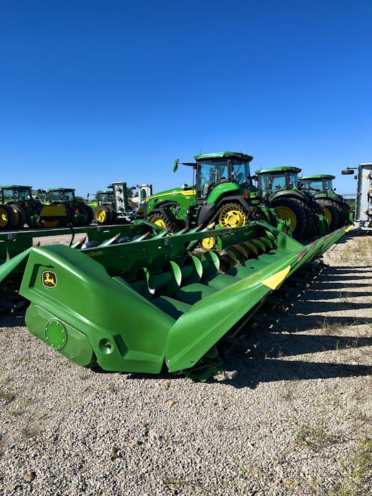 John Deere C8R
