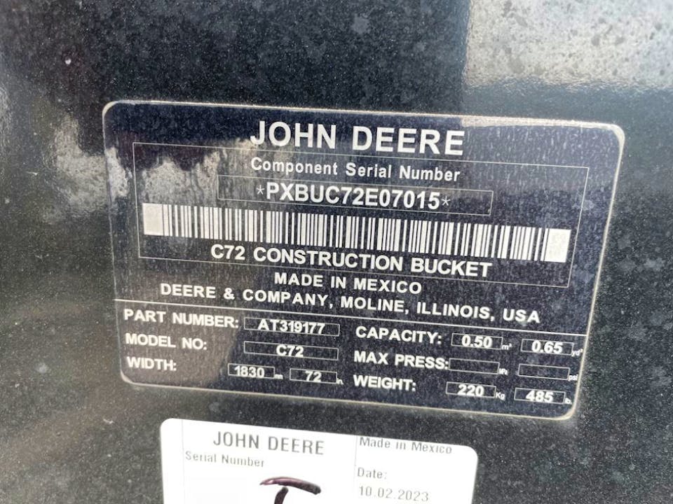 John Deere CE72