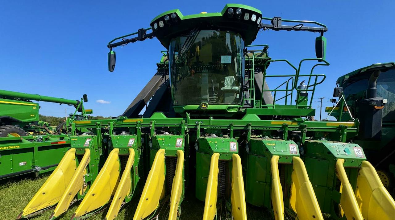 John Deere CP770