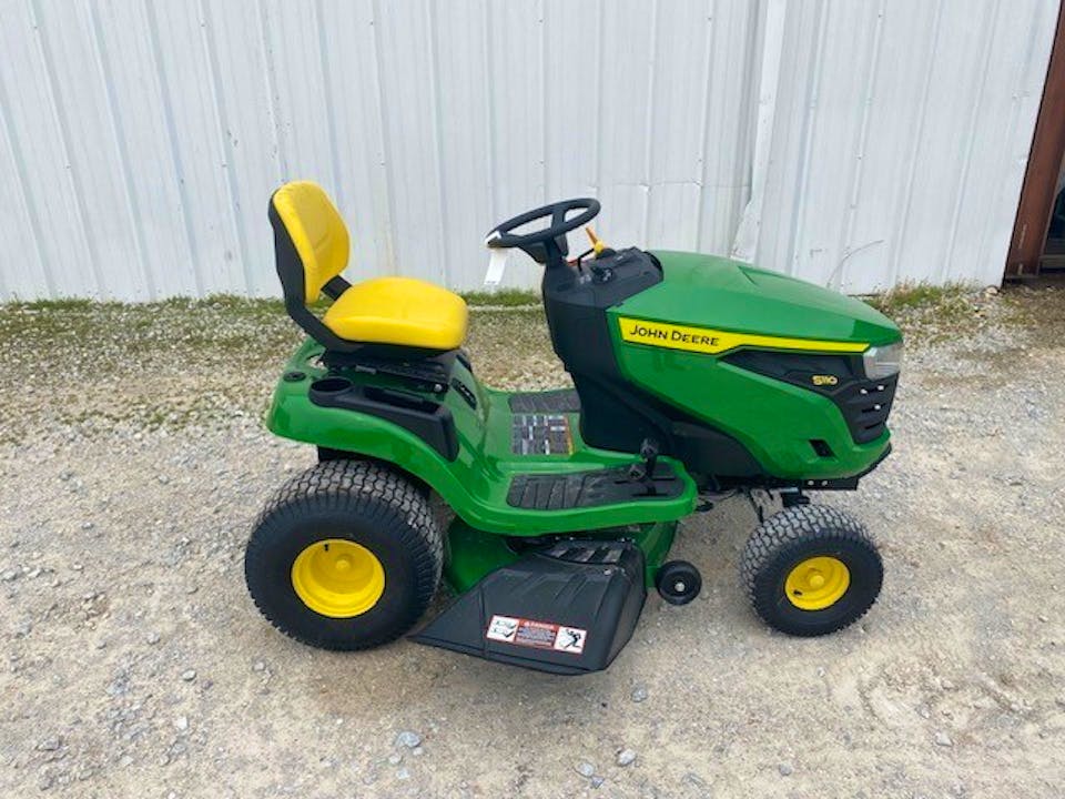 John Deere S110