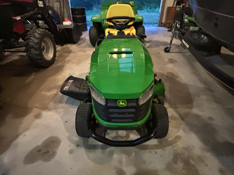 John Deere S140
