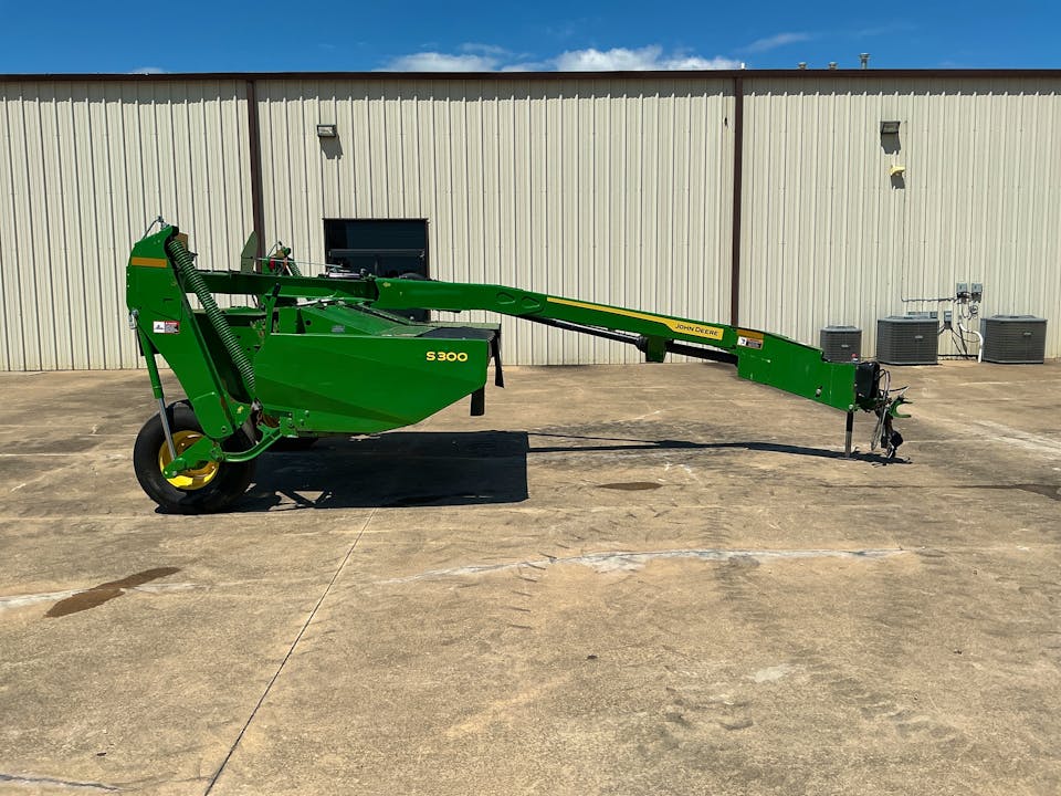 John Deere S300