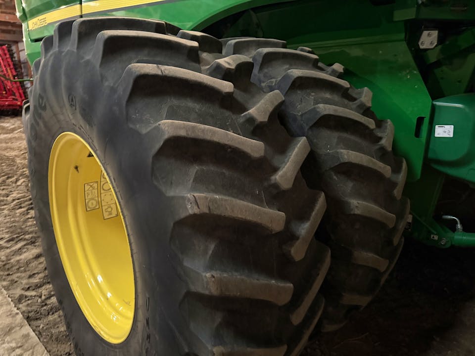 John Deere S770