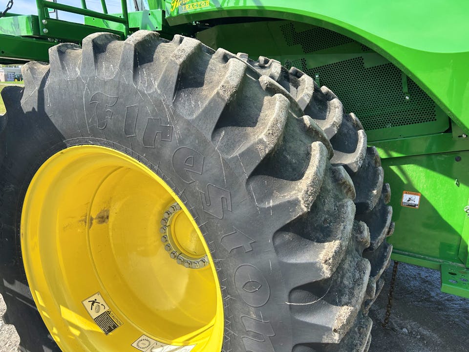John Deere S770