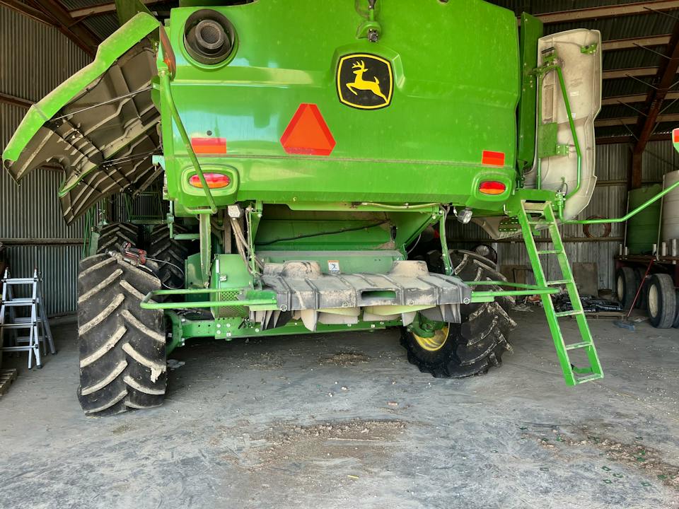 John Deere S770