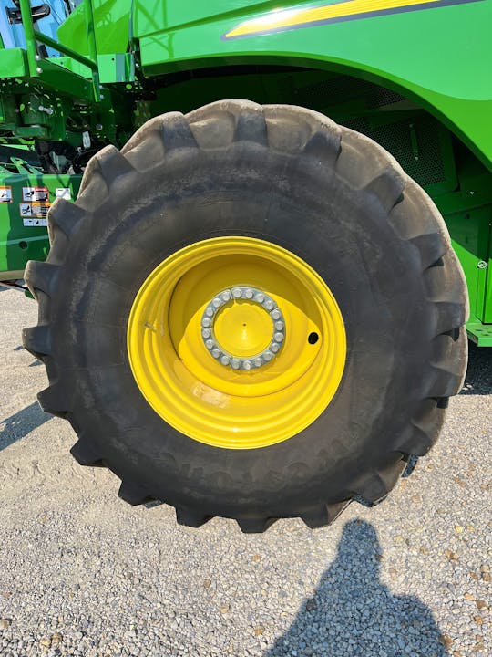 John Deere S770