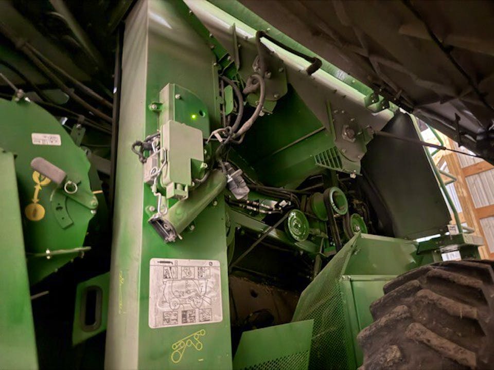 John Deere S780