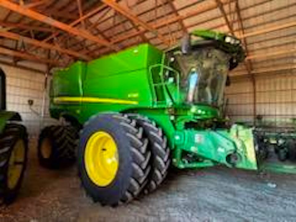 John Deere S780