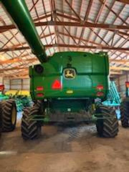 John Deere S780