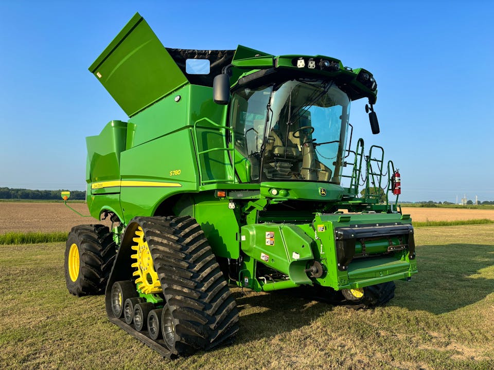 John Deere S780