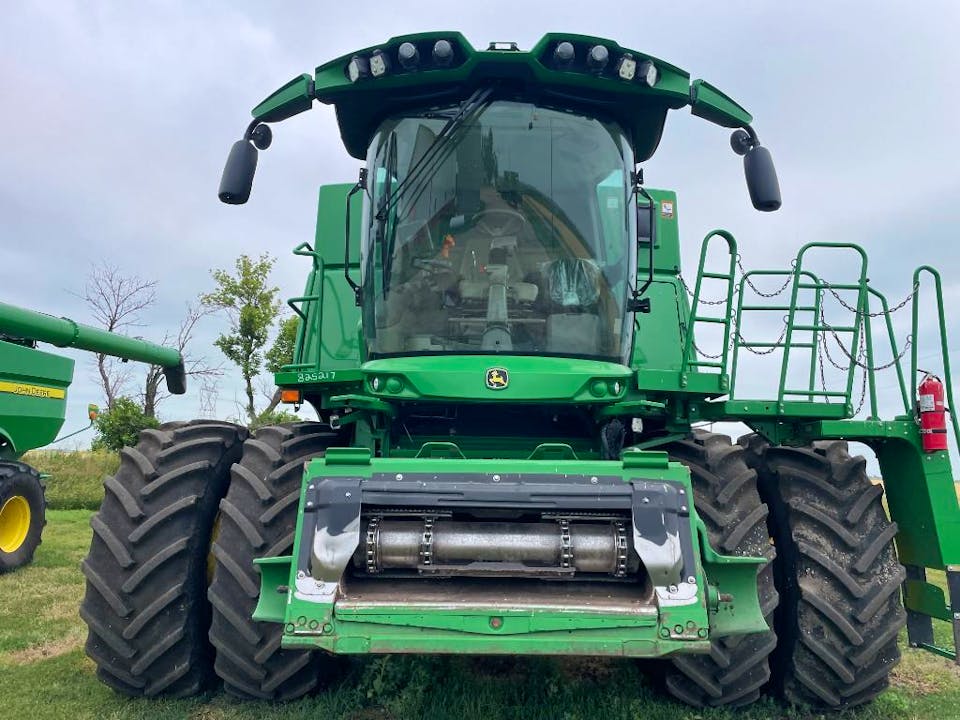 John Deere S780