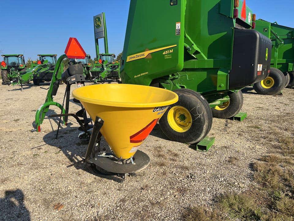 John Deere SS2067B POLY SPREADER