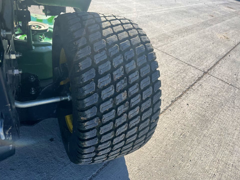 John Deere X354