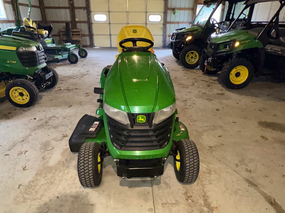 John Deere X370
