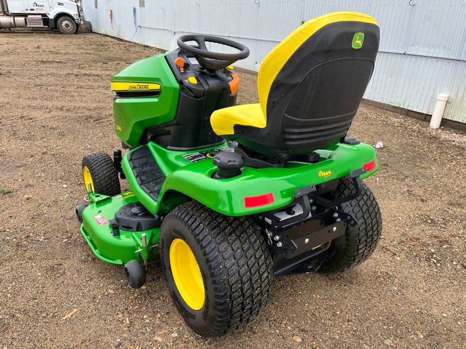 John Deere X390
