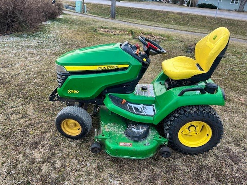John Deere X580