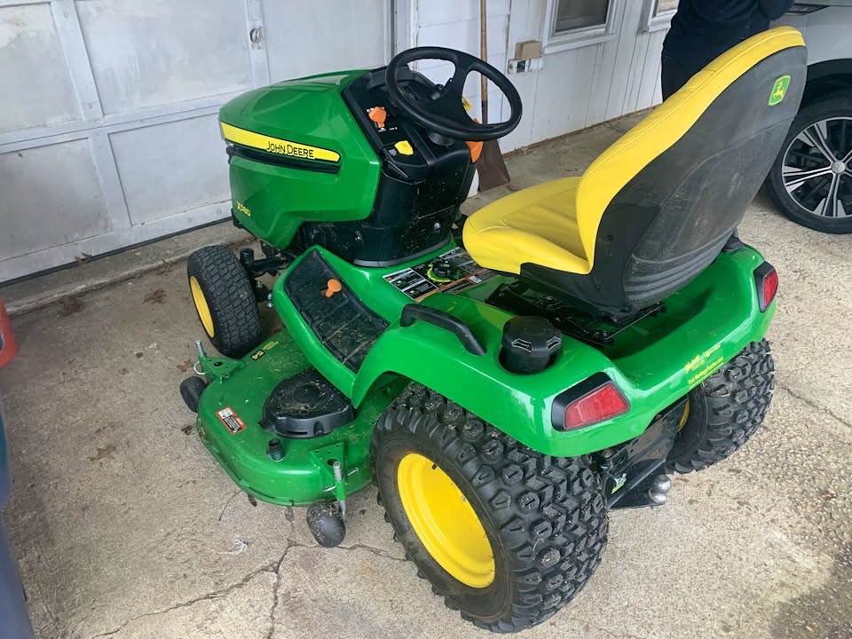 John Deere X580