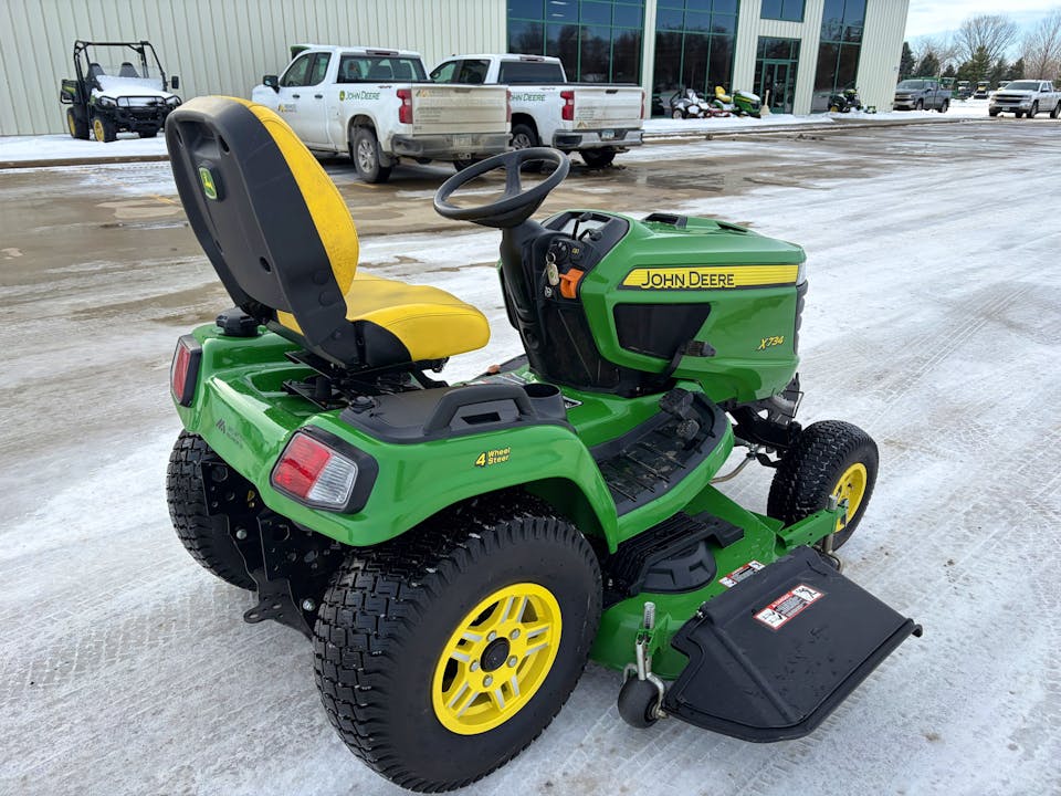 John Deere X734