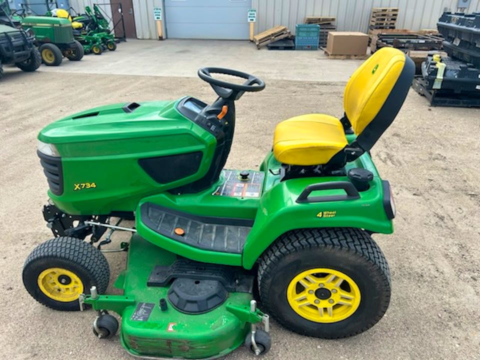 John Deere X734