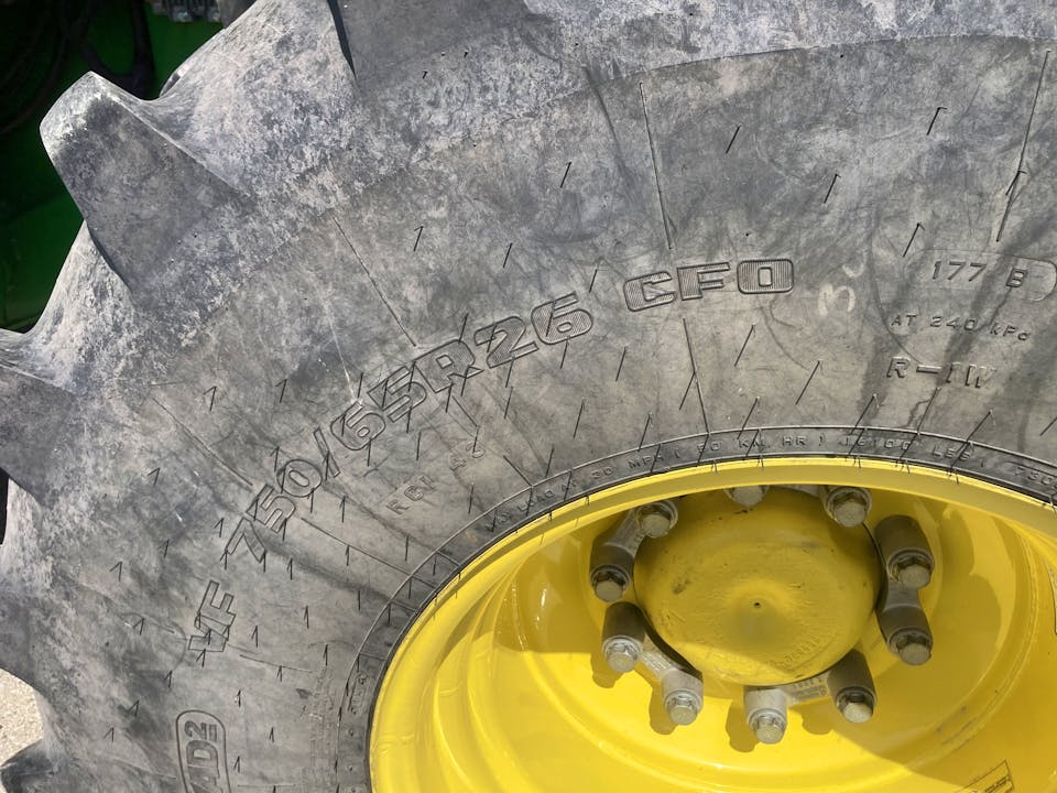 John Deere X9 1100
