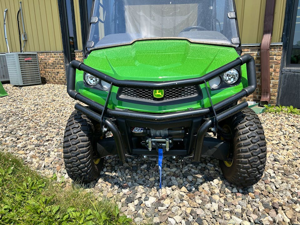 John Deere XUV560E