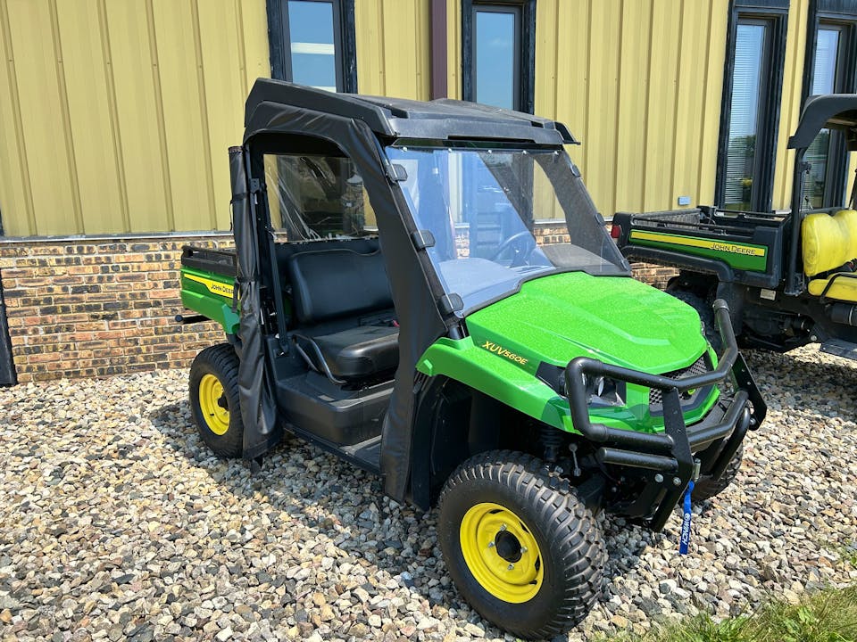 John Deere XUV560E