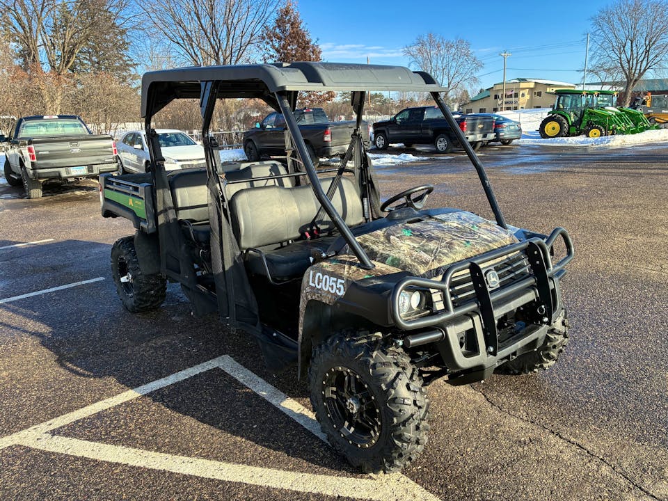 John Deere XUV825M S4